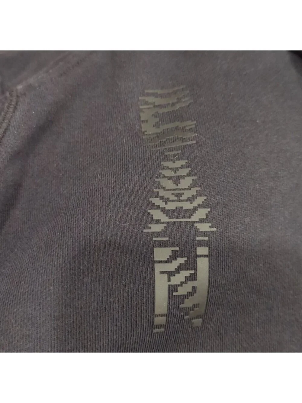 Lululemon Team Canada All your cropped hoodie COC logo